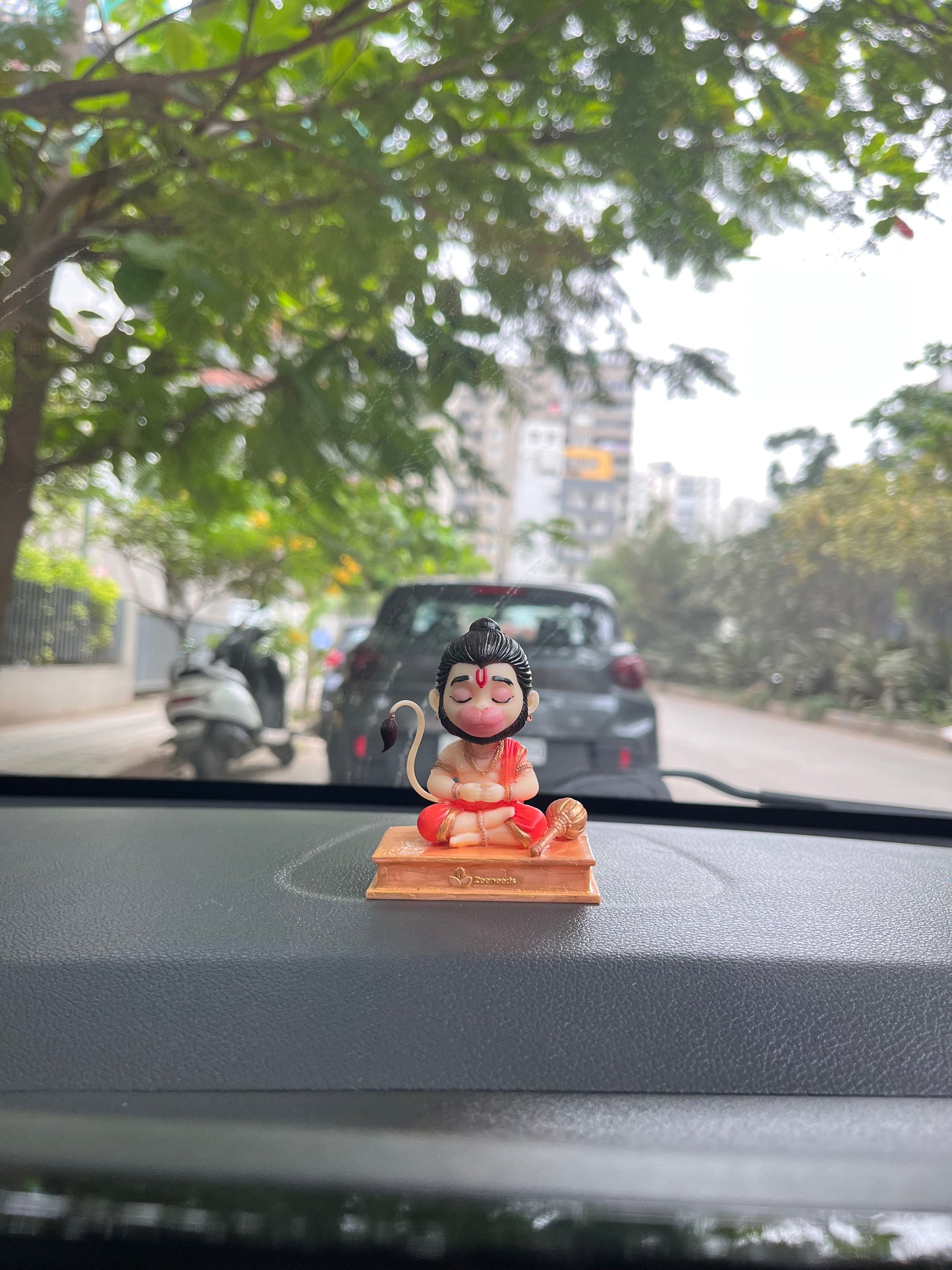 Peaceful Meditating Hanuman Murti | Bajrangbali Idol for Car Dashboard, Home & Yoga Studio | by Zeeneeds - Zeeneeds